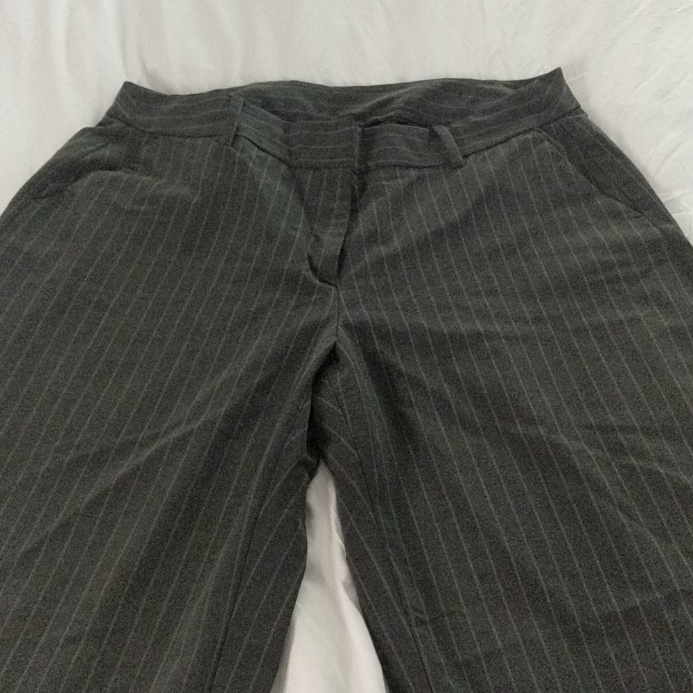 Pinstripe mid-rise pants regular length